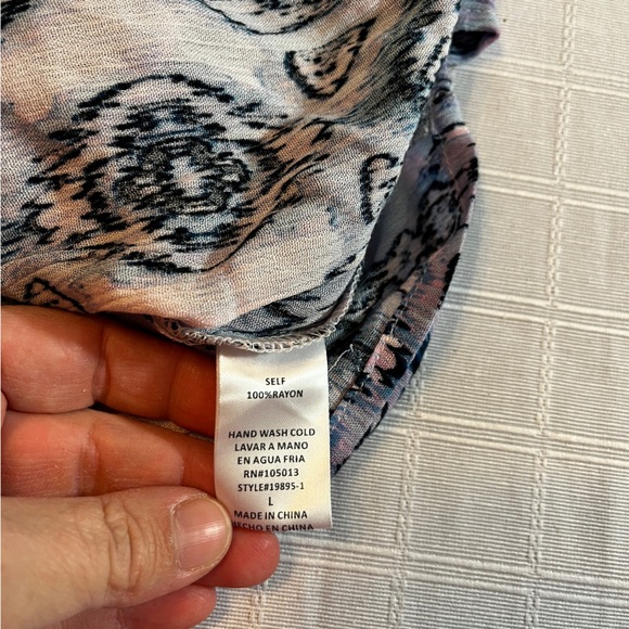 ANDREE BY UNIT Boho Slouchy Patterned Flowy Blouse Women's Size L Festival - Picture 9 of 10